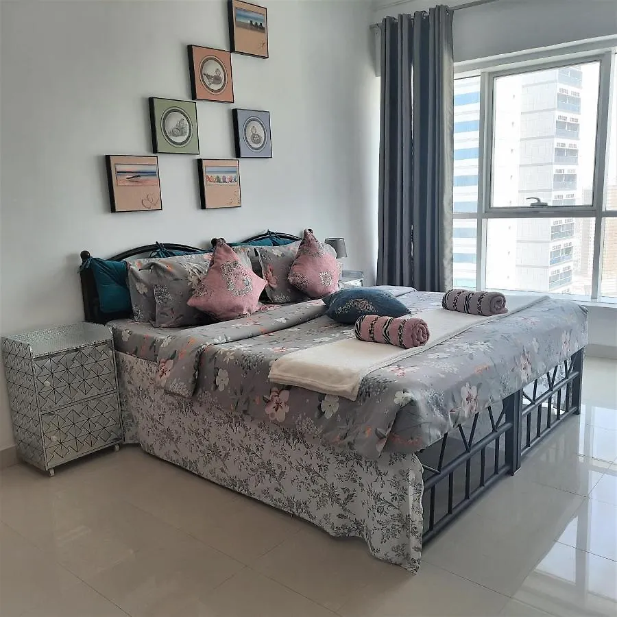 بيت ضيافة Beach Side Private Room At Sharjah-Dubai Border